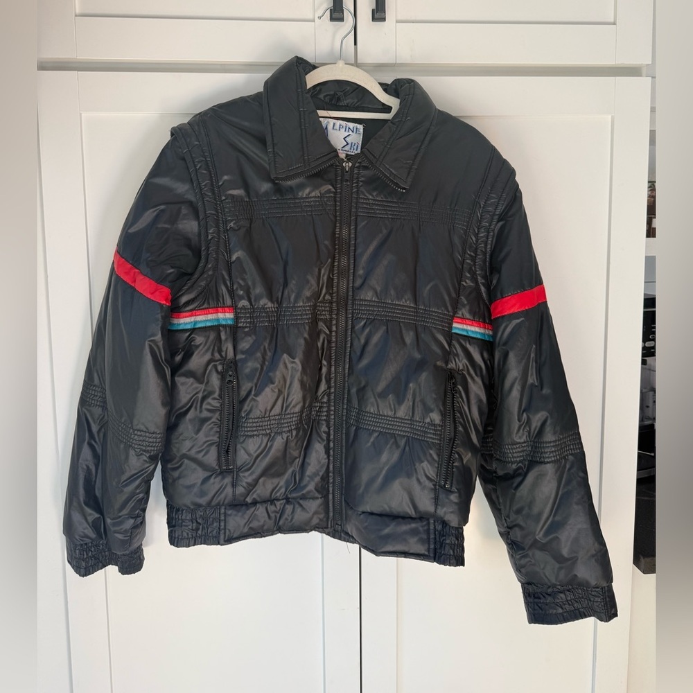 Vintage Alpine Black Puffer Jacket with Red and Green and Grey Stripes